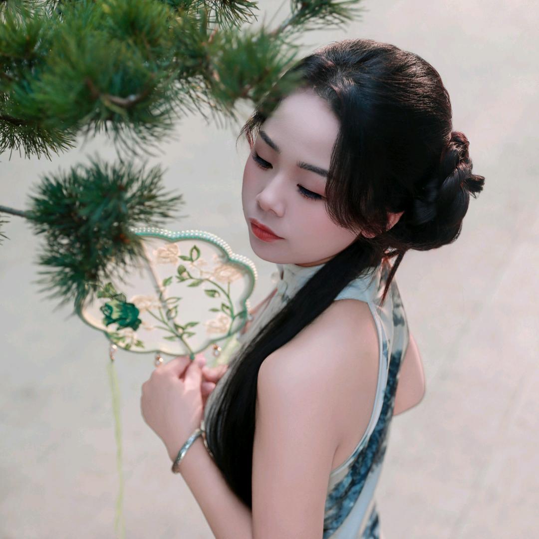 @冉rr