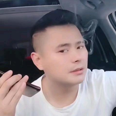 灯红酒绿迷人眼