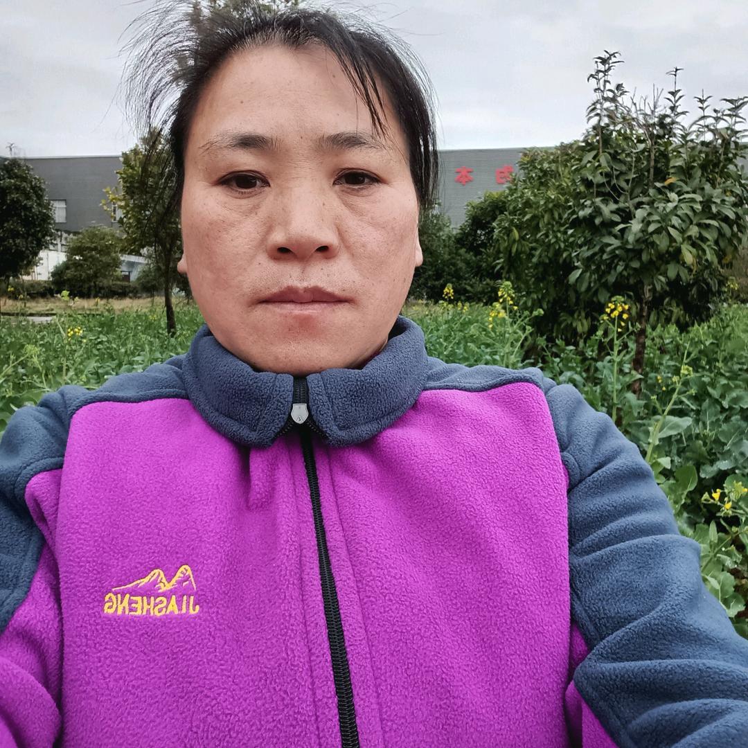 张仁群