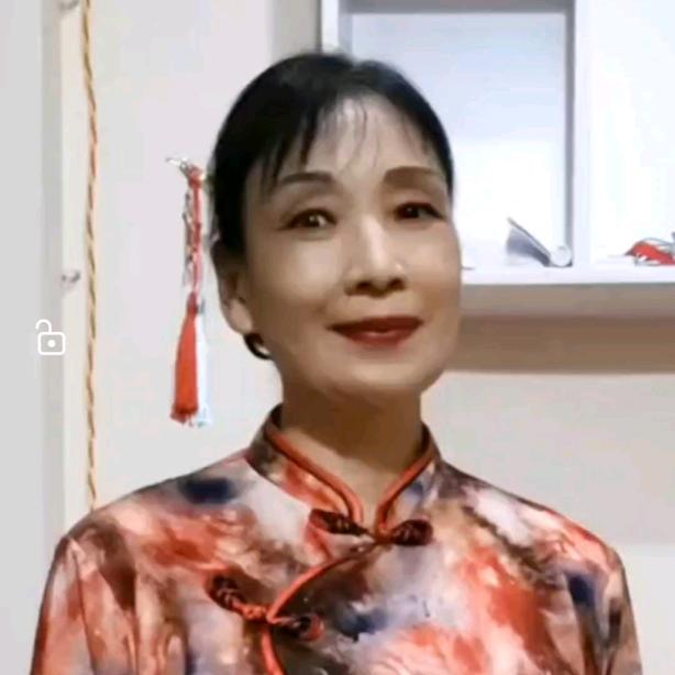 秀云（好物在橱窗）