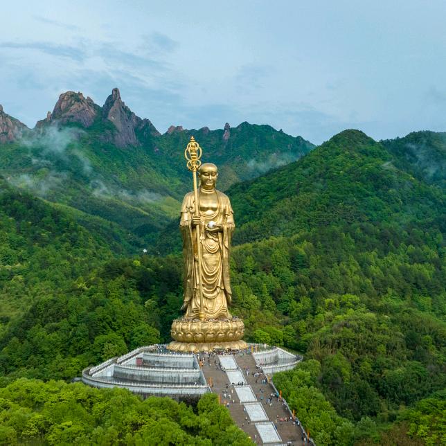 九华山能豆子（导游）