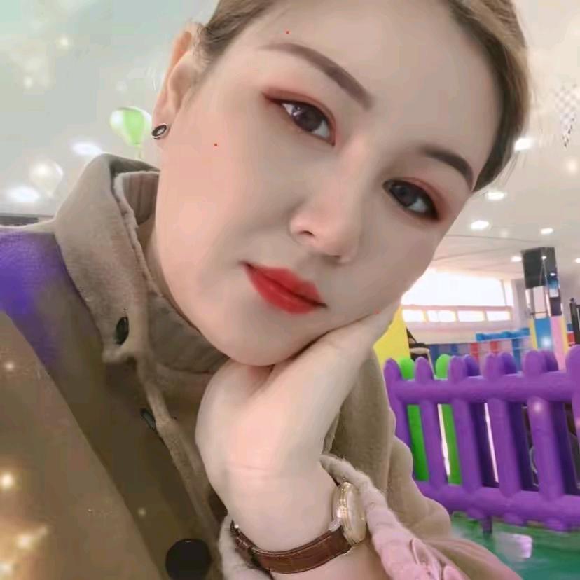 亚茹带你变美～调肤美容师