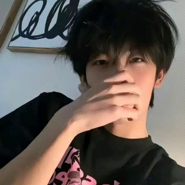 嗨皮_𝓞𝓶𝓮𝓰𝓪. ໌້ᮨ🎸
