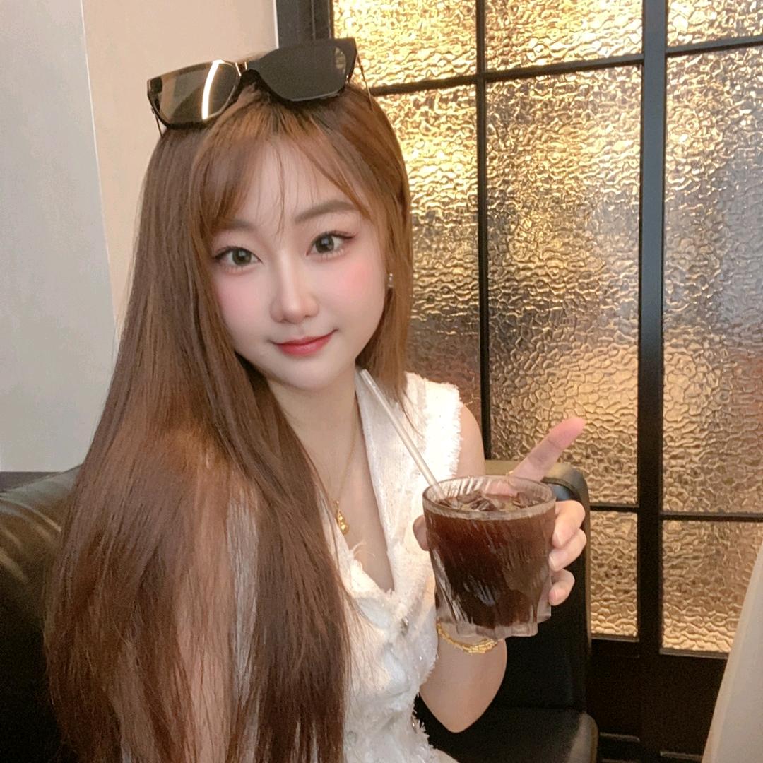 姗姗来吃💋
