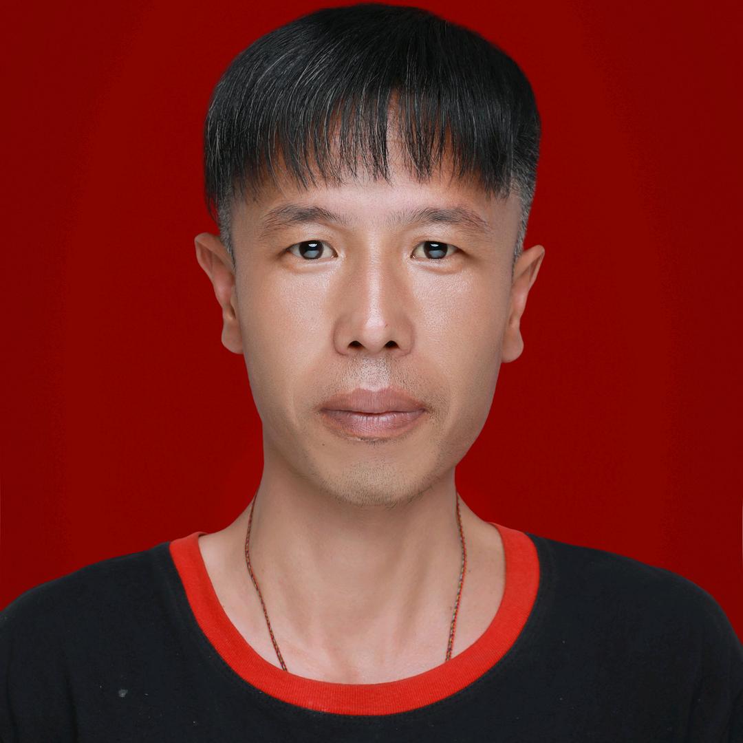 潘哥上班中午11点半不上班晚上19点40