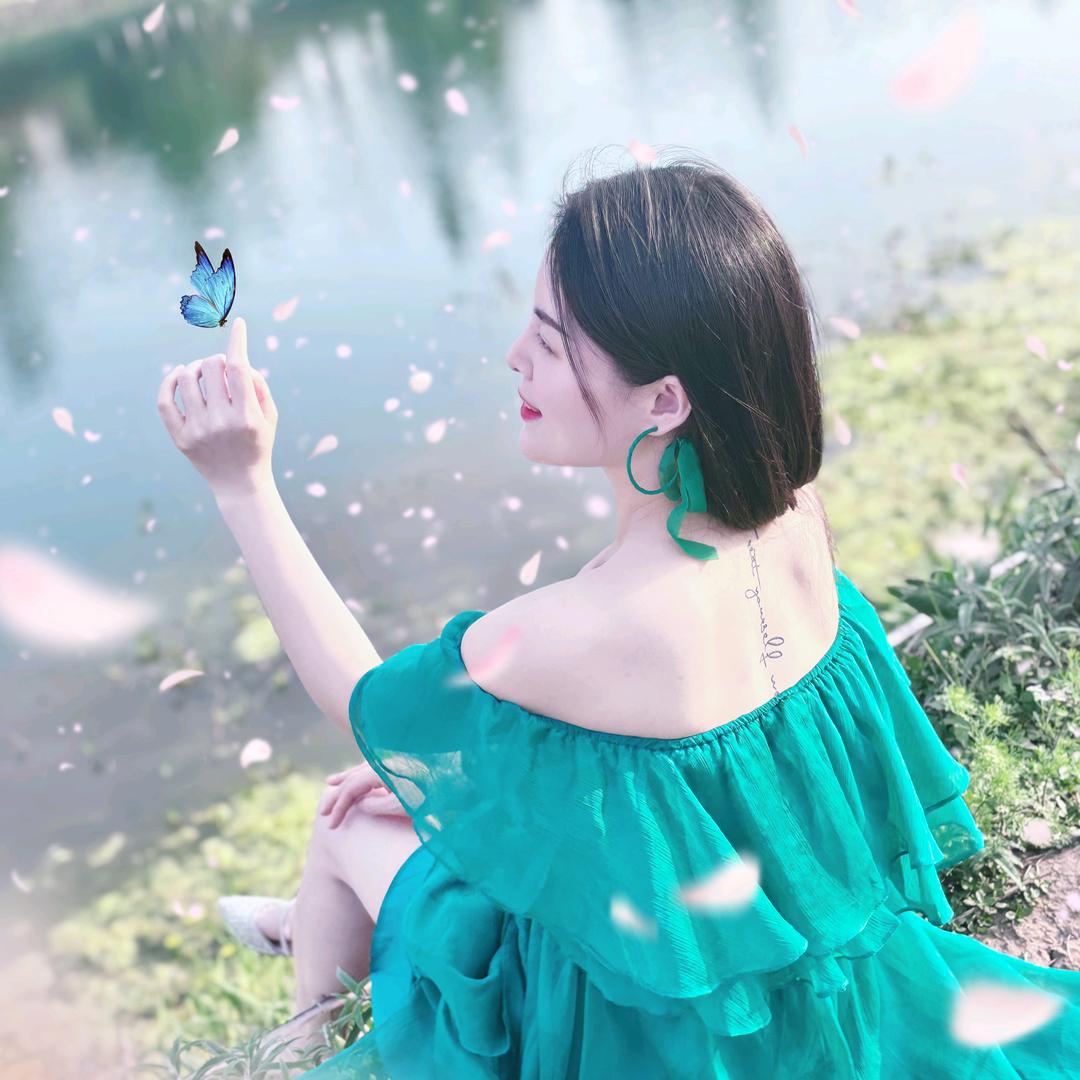 杜佳遥