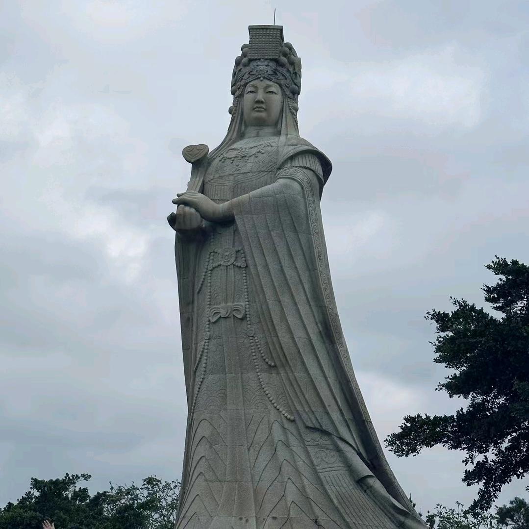 👲星期👉八