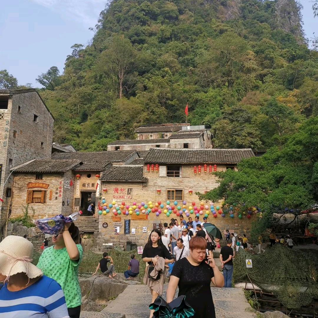 利嘉石材周世通