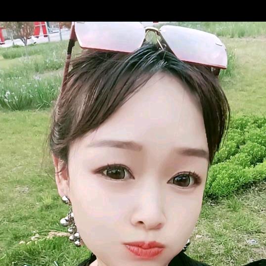 是你的婷儿吖🎤