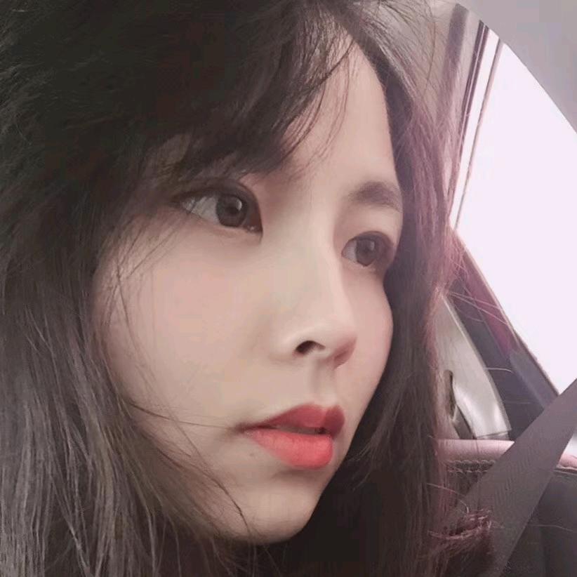 M💋