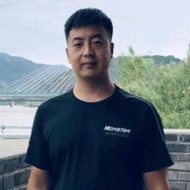 保利地产☞小张