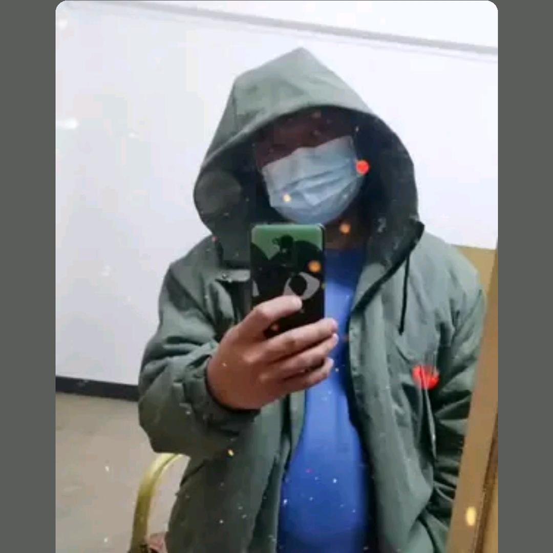 晏挖挖