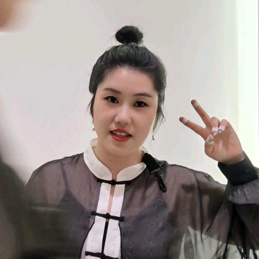 卓卓琵琶