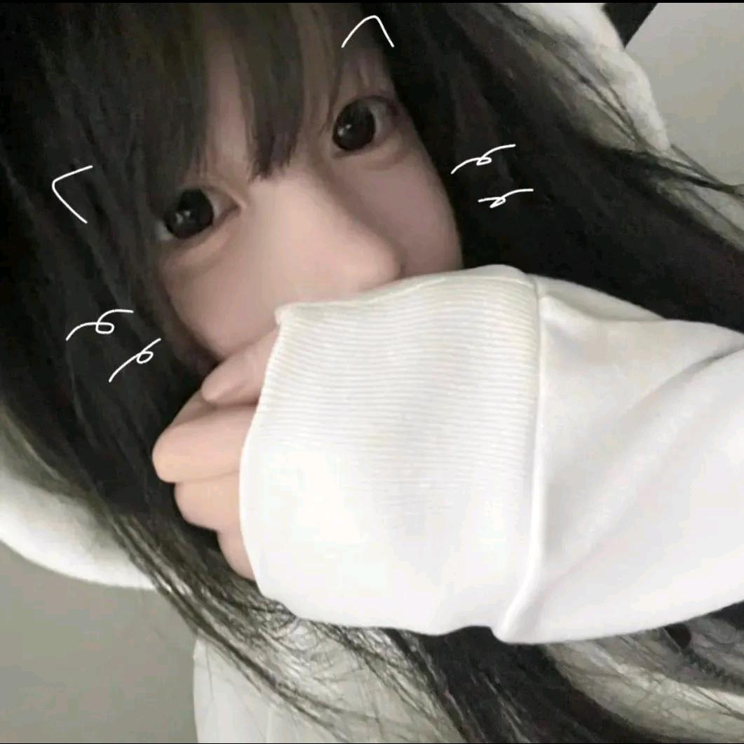 祁雨.