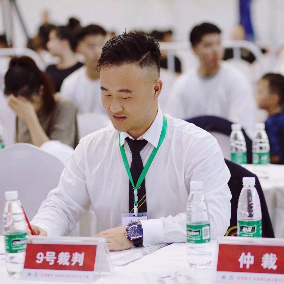 营养师李刚（专注青少儿减脂）