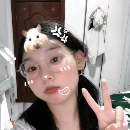 不爱吃香菜的小韩🍡