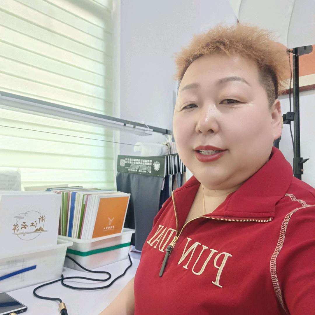 潍坊胖姐服装工厂