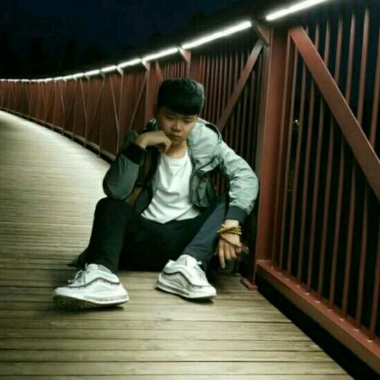 鲁卷卷的研究生生活