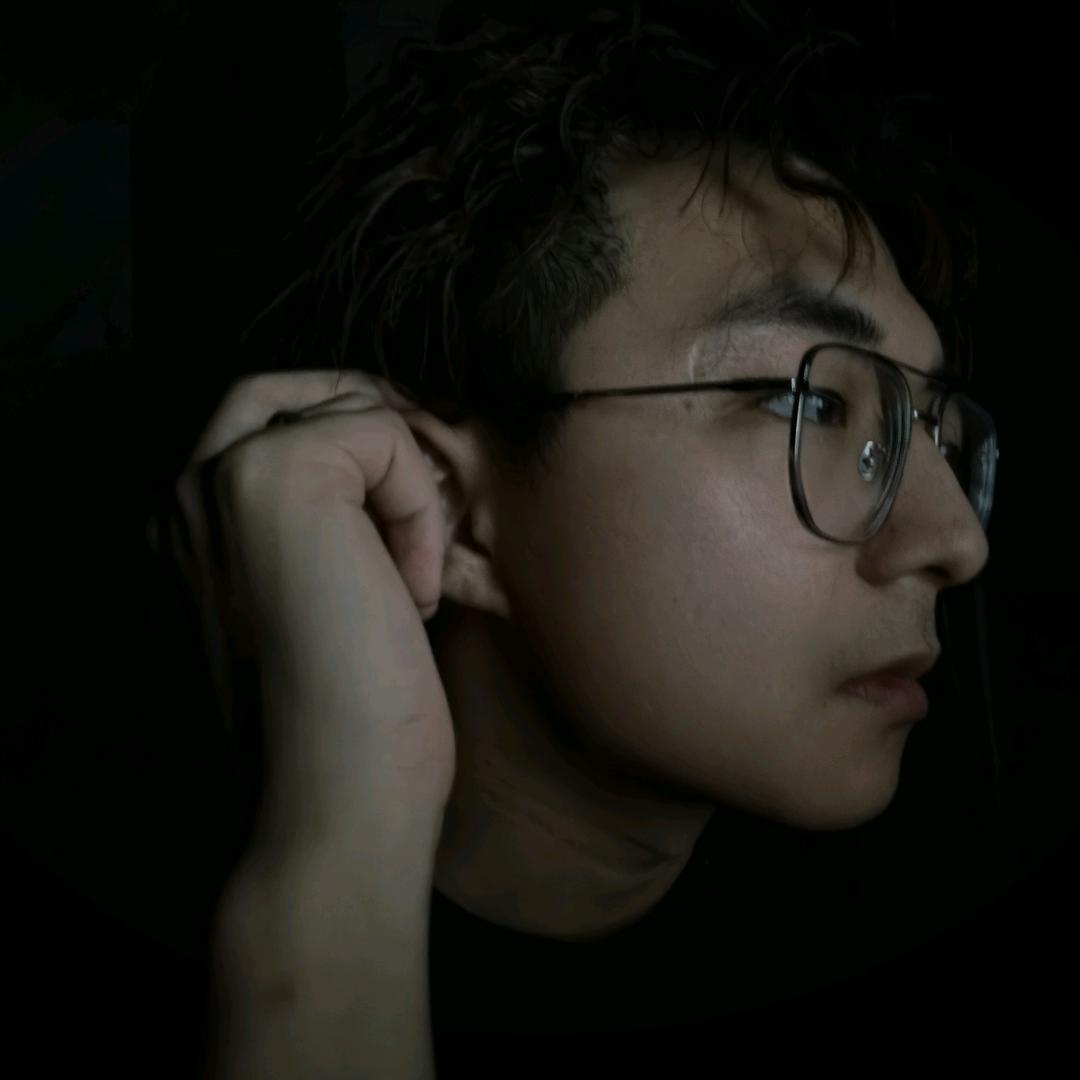 设计师恺凌