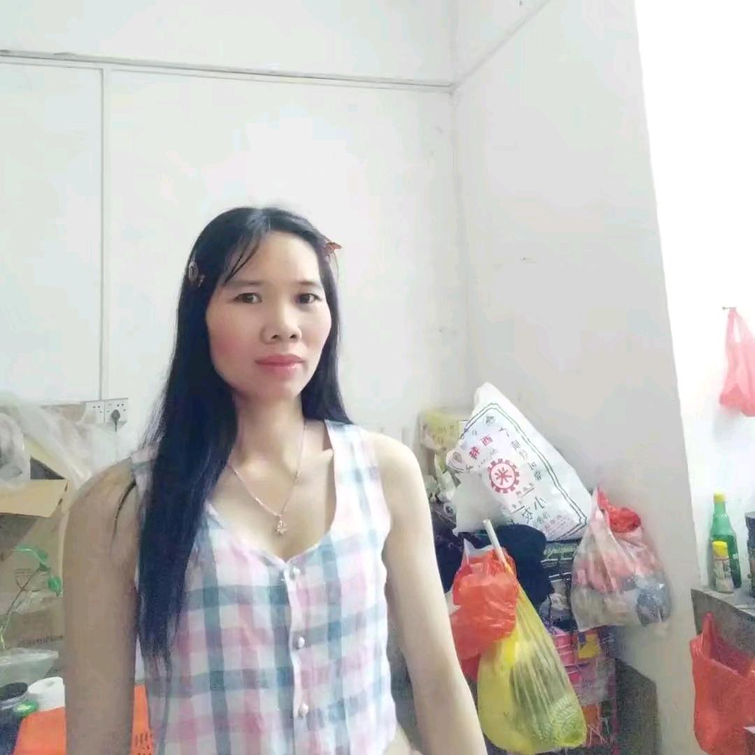 芳芳🍀🍀
