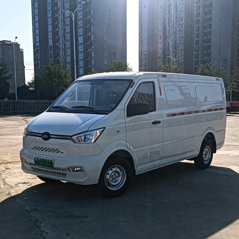 襄阳鑫运昌吉奥直营店