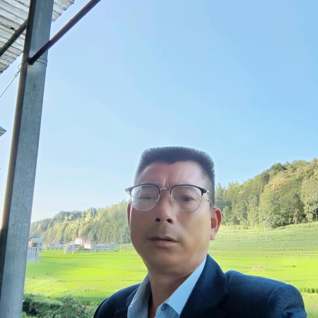 空手出门喻成友抱财回家1975兔