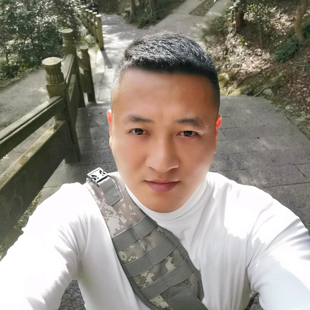 小彬