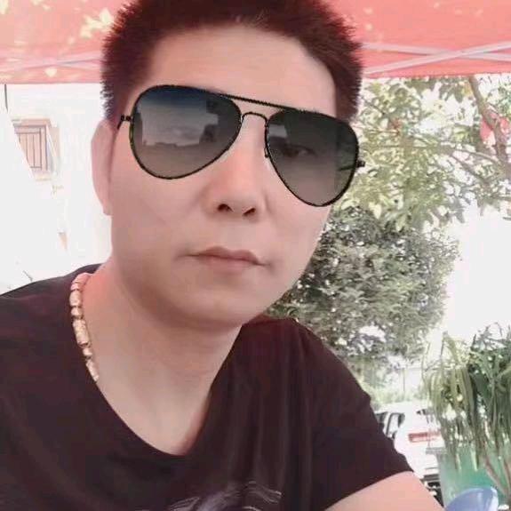 爱你不是错