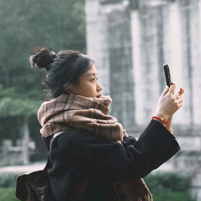 一坨狗屎（济职大圣教育主理人）