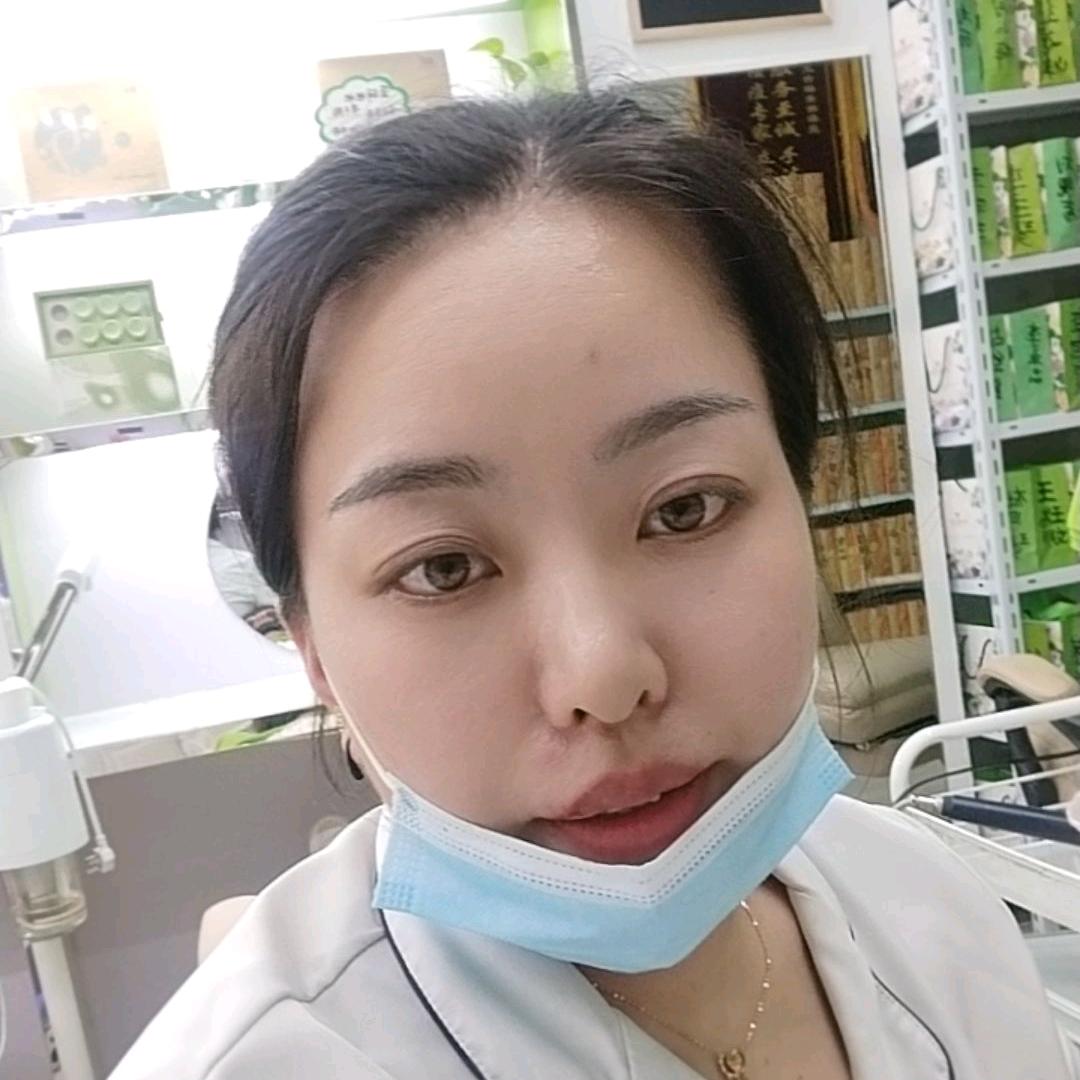 五台护肤找蝶美巧云