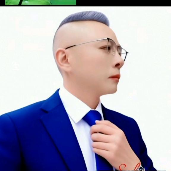 马飞，四川宜宾，属相👉林中虎🐯单身