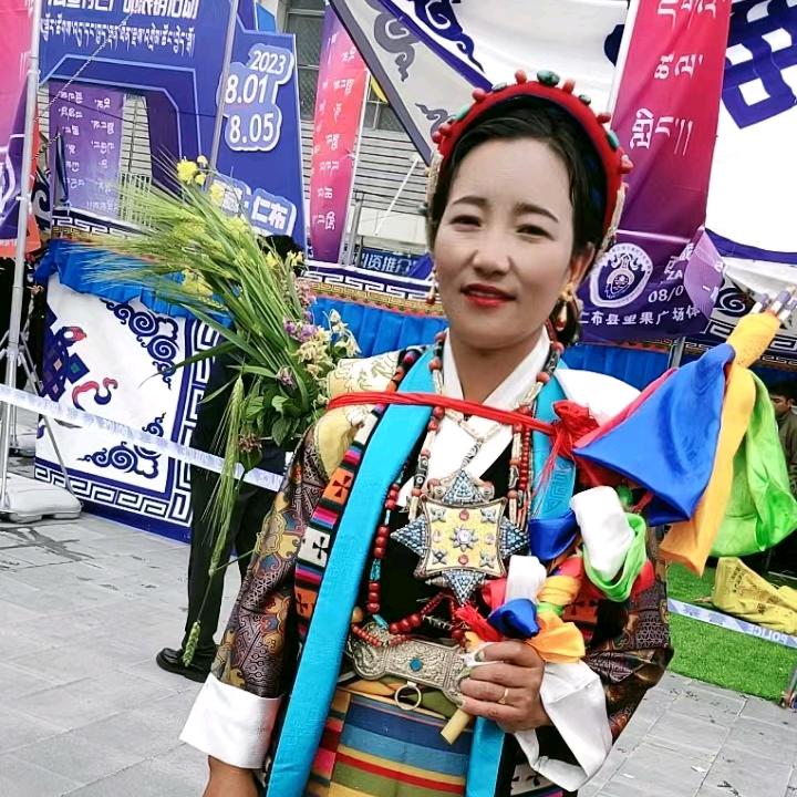 འཆི་美ལྷ་姆