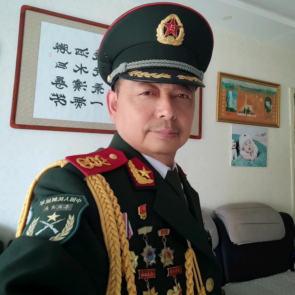 老山兰-白衣战士