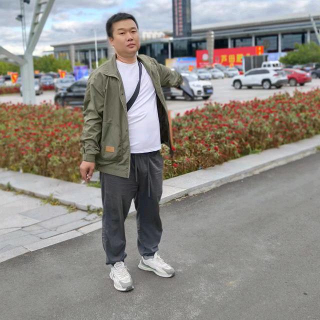 芭碧纳_李鹏