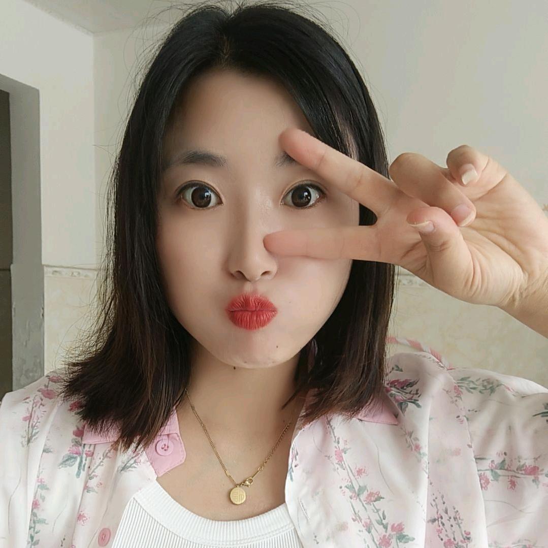 小小霞吖✨✨