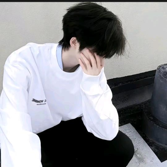 再见只是陌生人