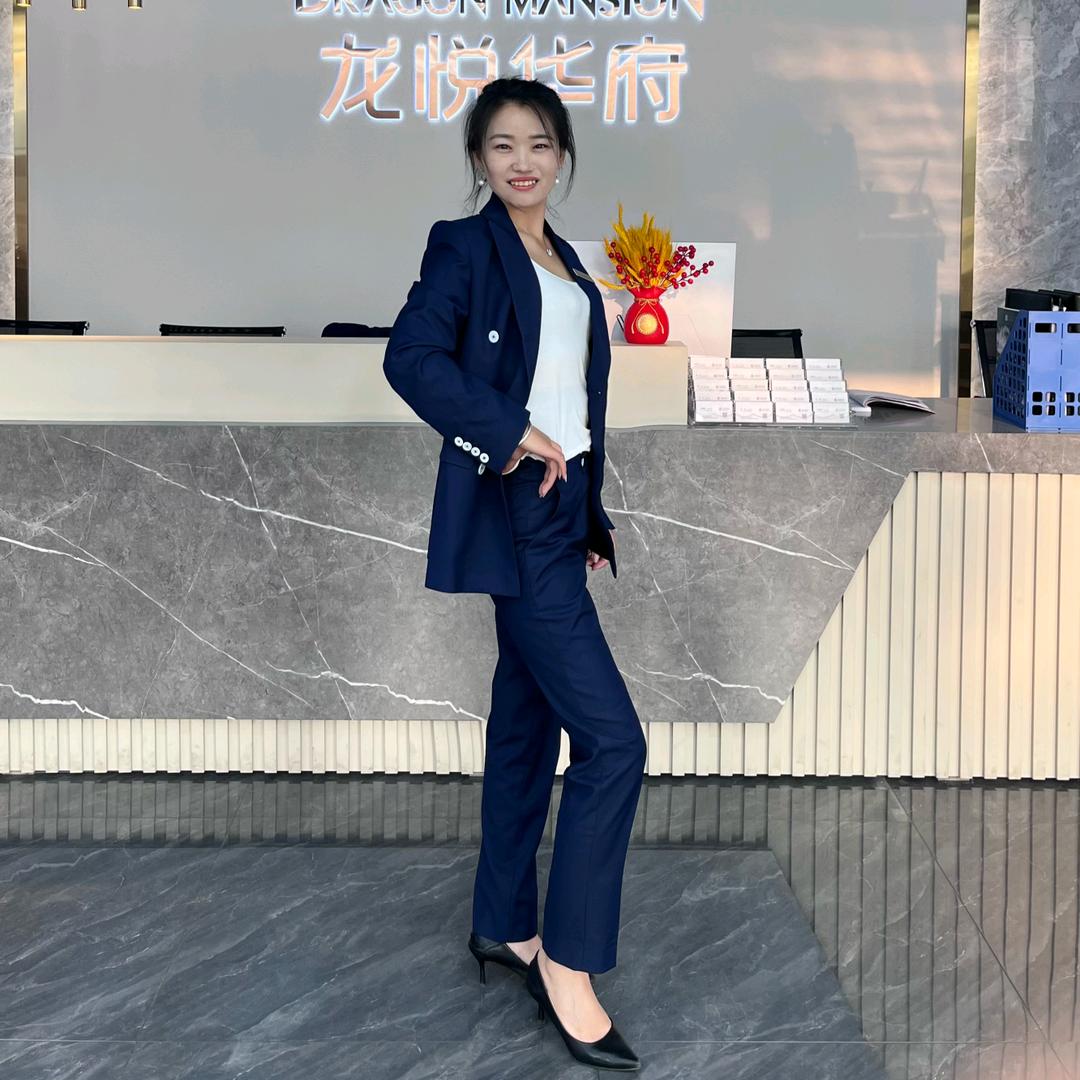 龙悦华府~杨燕红