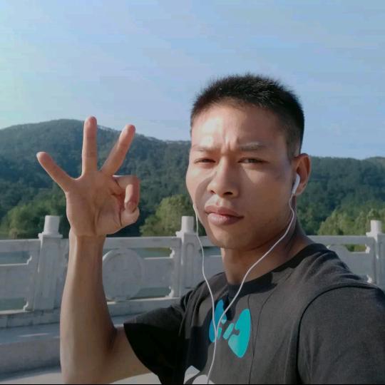 小树林音乐烧烤吧