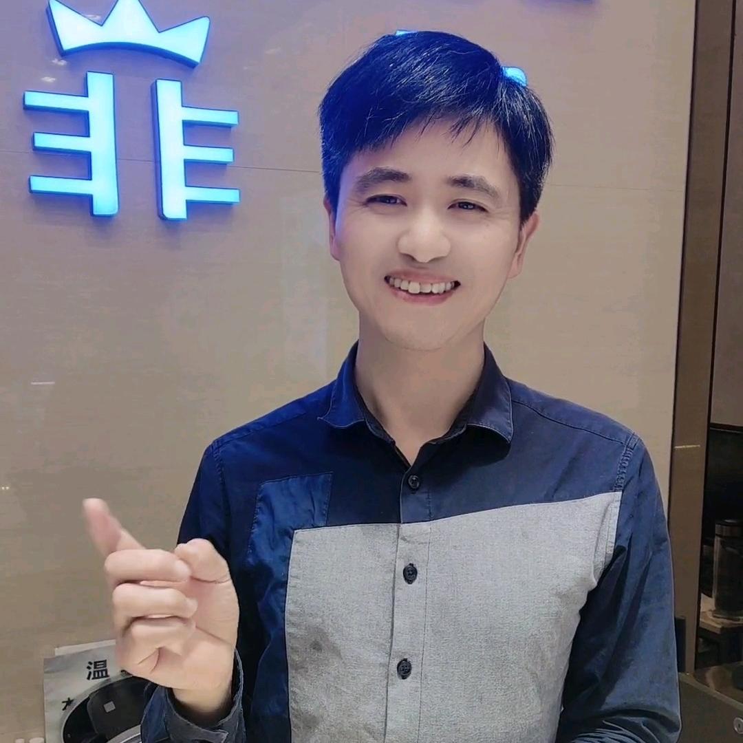开阳小林黄金VS赛菲尔珠宝