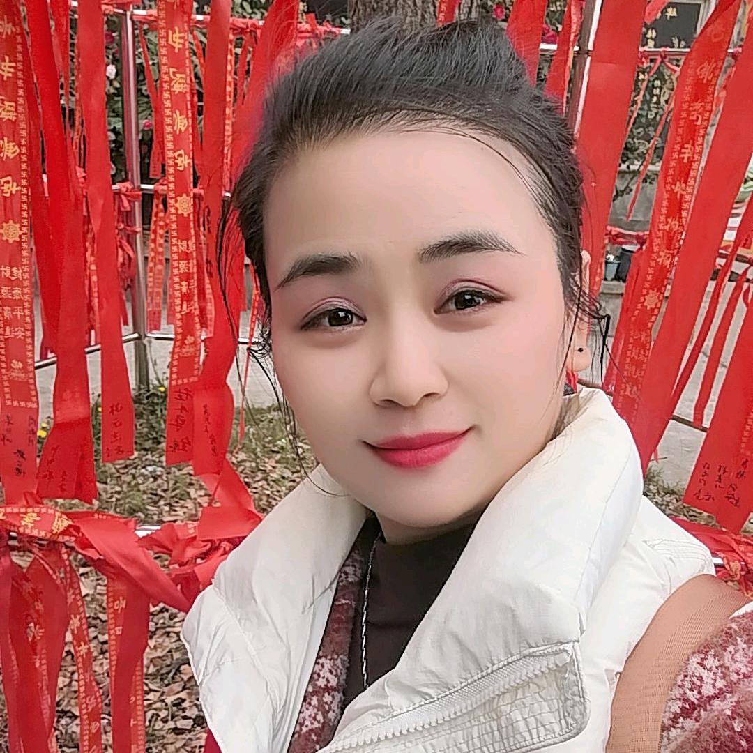 芳芳🎤(橱窗有好物)