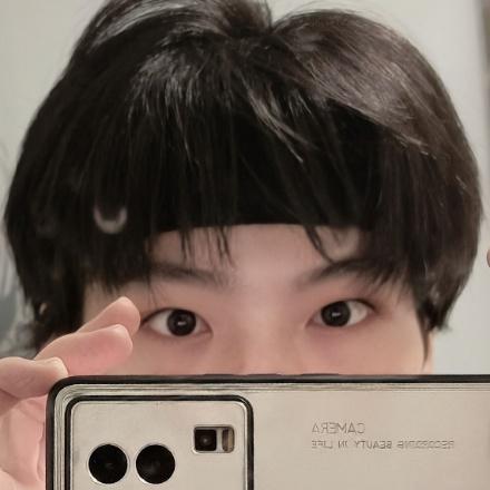 皮皮虾中二少年