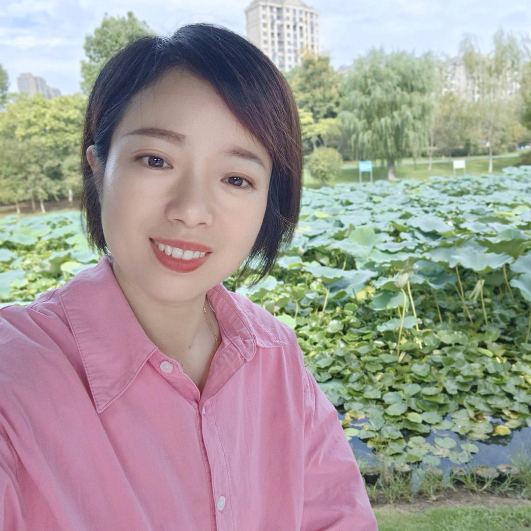 崔丽爱生活