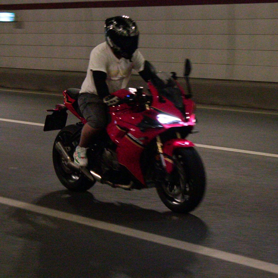 ✨阎王✨🏍️