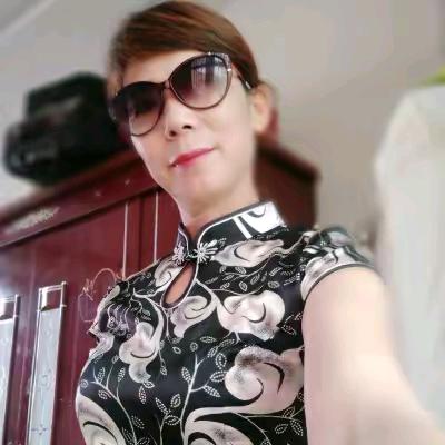 李丽群