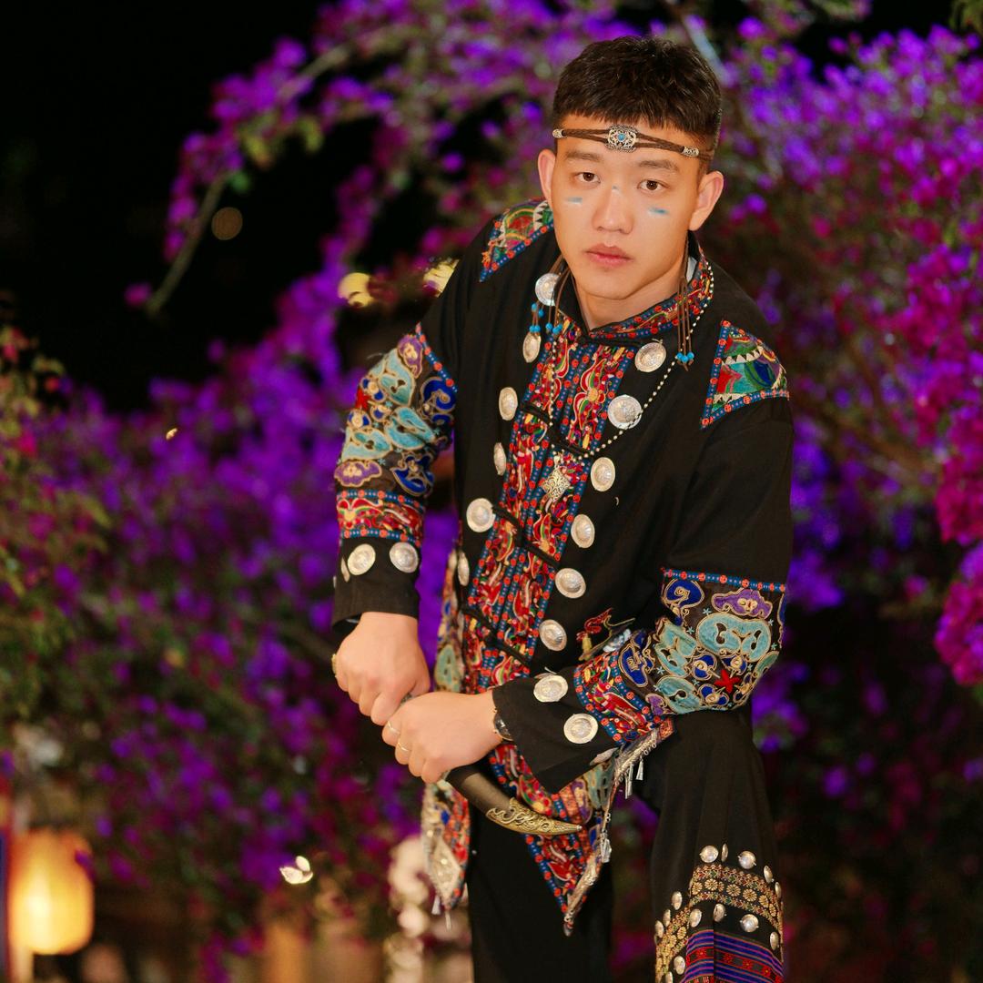 zyx