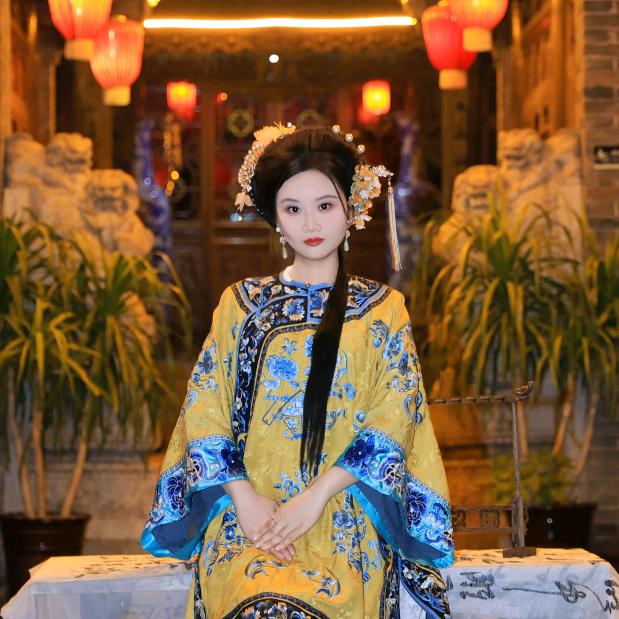 樊文花面部护理海燕