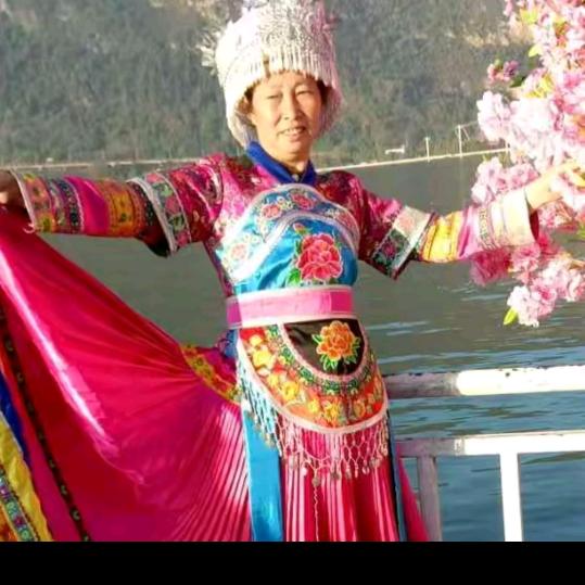 芬芬姐