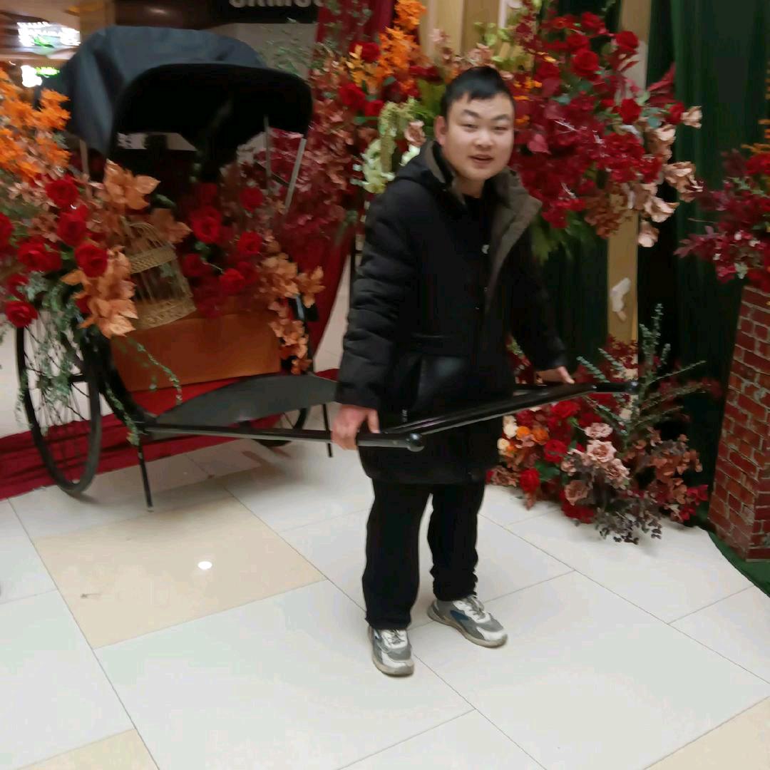 阳光小帅哥