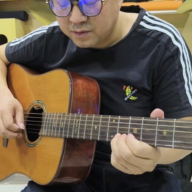 乐涯吉他