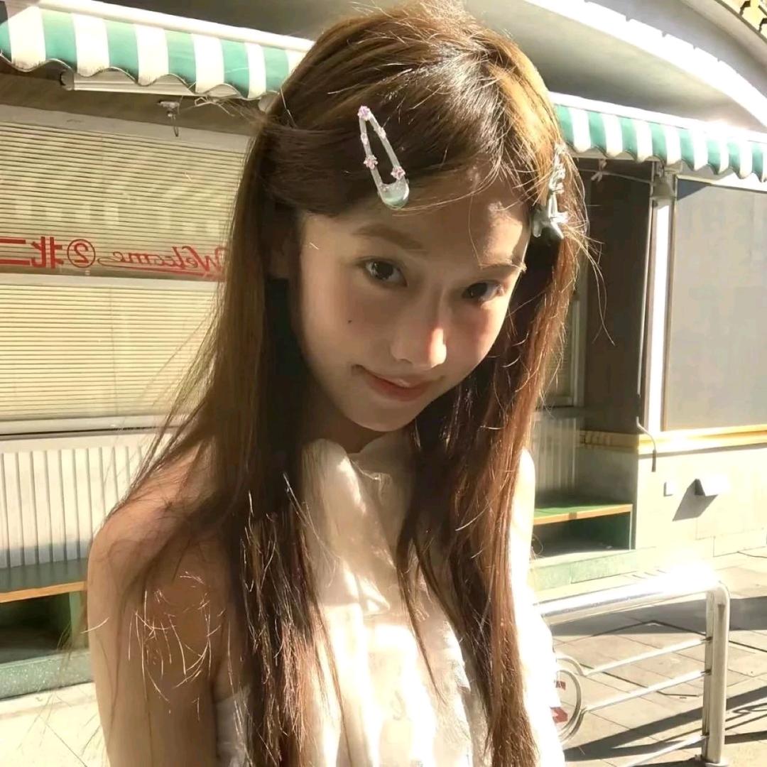 Cr.